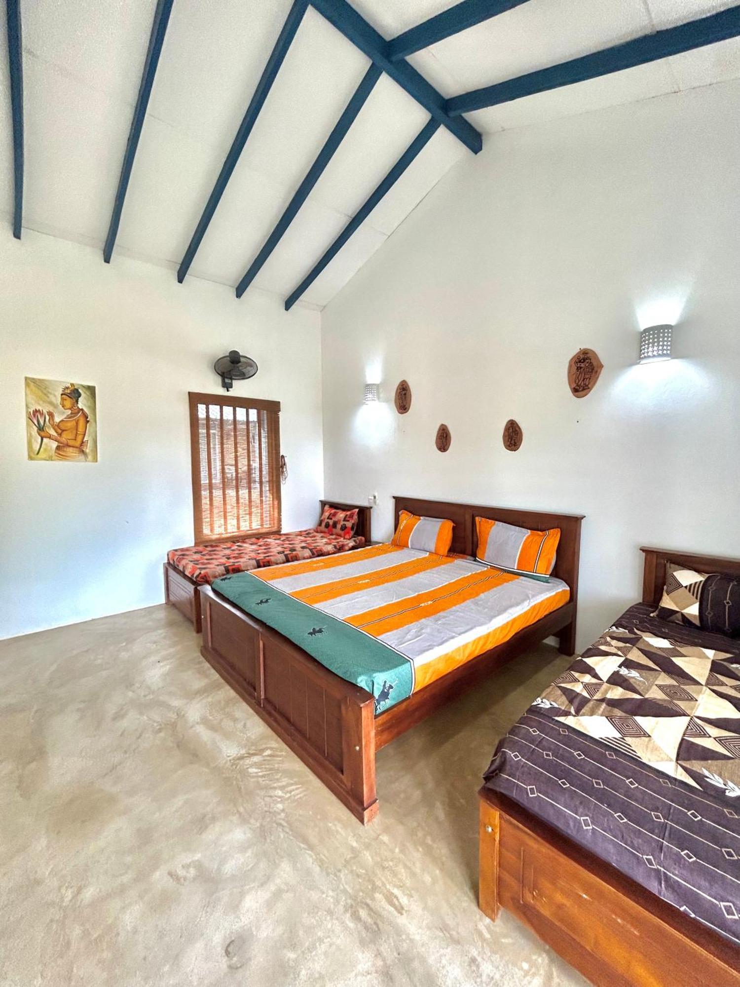 Hotel Birdwing Sigiriya Esterno foto